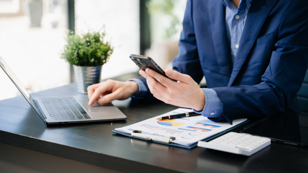 How credit utilization affects loan approval in India